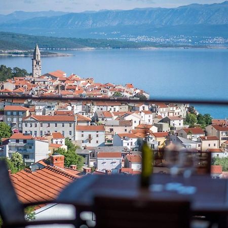 Apartman Zoe Vrbnik Buitenkant foto
