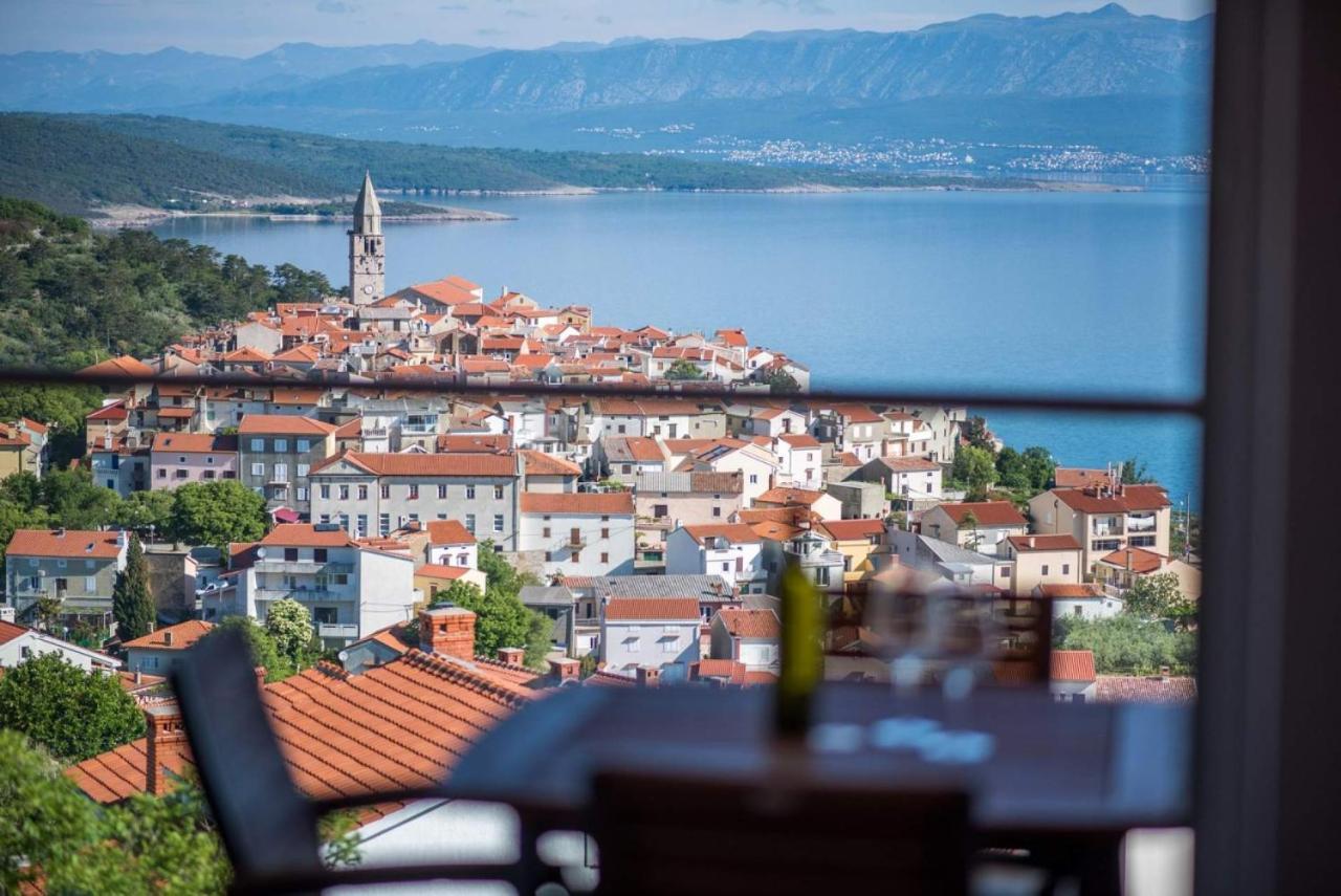 Apartman Zoe Vrbnik Buitenkant foto