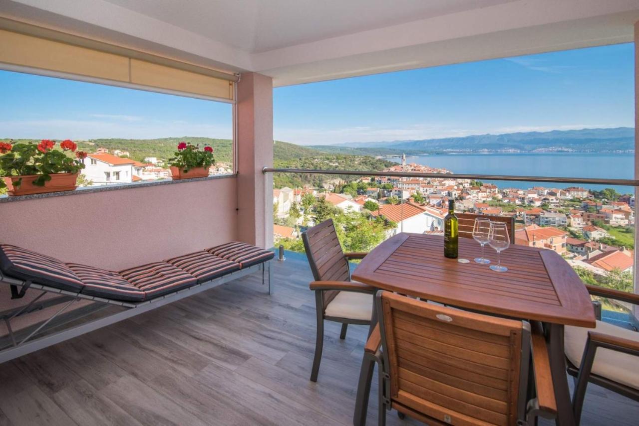 Apartman Zoe Vrbnik Buitenkant foto