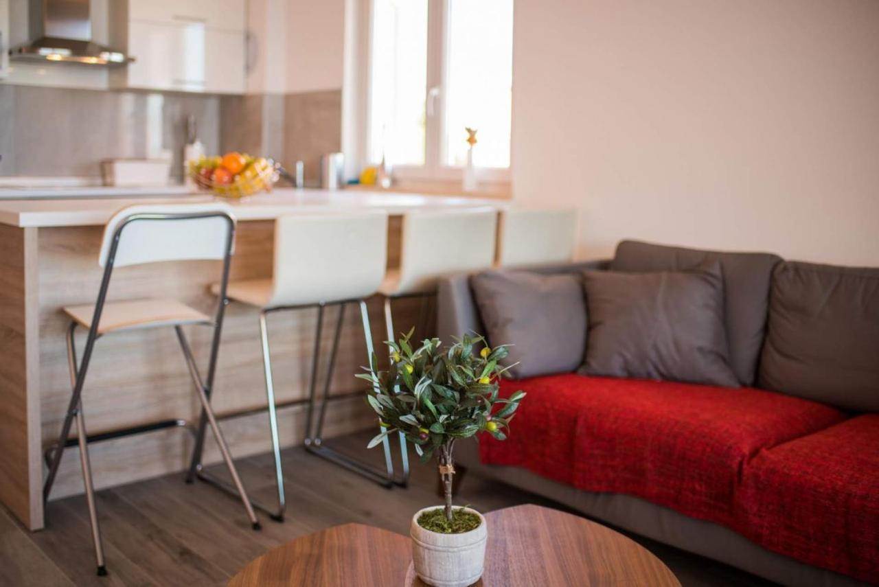 Apartman Zoe Vrbnik Buitenkant foto