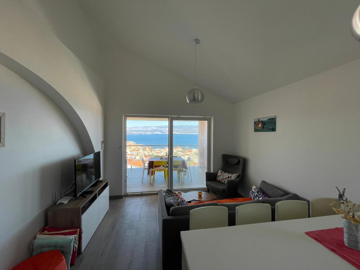 Apartman Zoe Vrbnik Buitenkant foto
